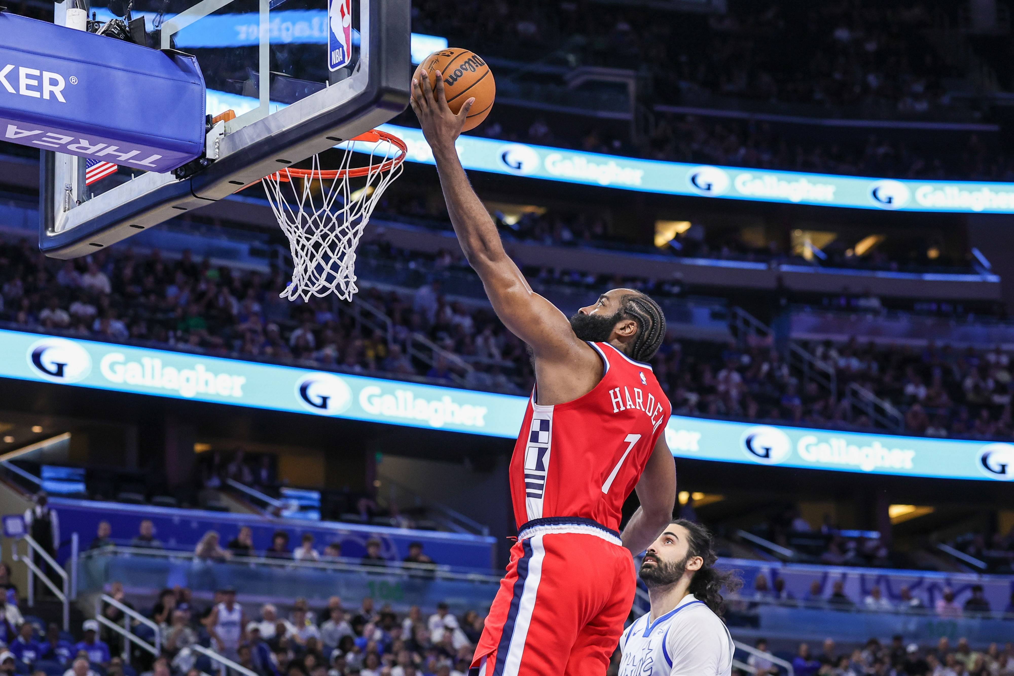 包含NBA总决赛倒计时，犹他爵士集结日外线爆发，细节引发关注，球迷炸锅，年轻球员得到机会的词条-jiuyougame