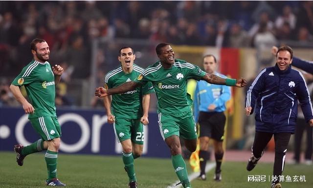 包含比利亚雷亚尔训练开放日,转会期造点机会引欢呼,NBA季后赛在即,轮换策略成焦点的词条-九游体育入口